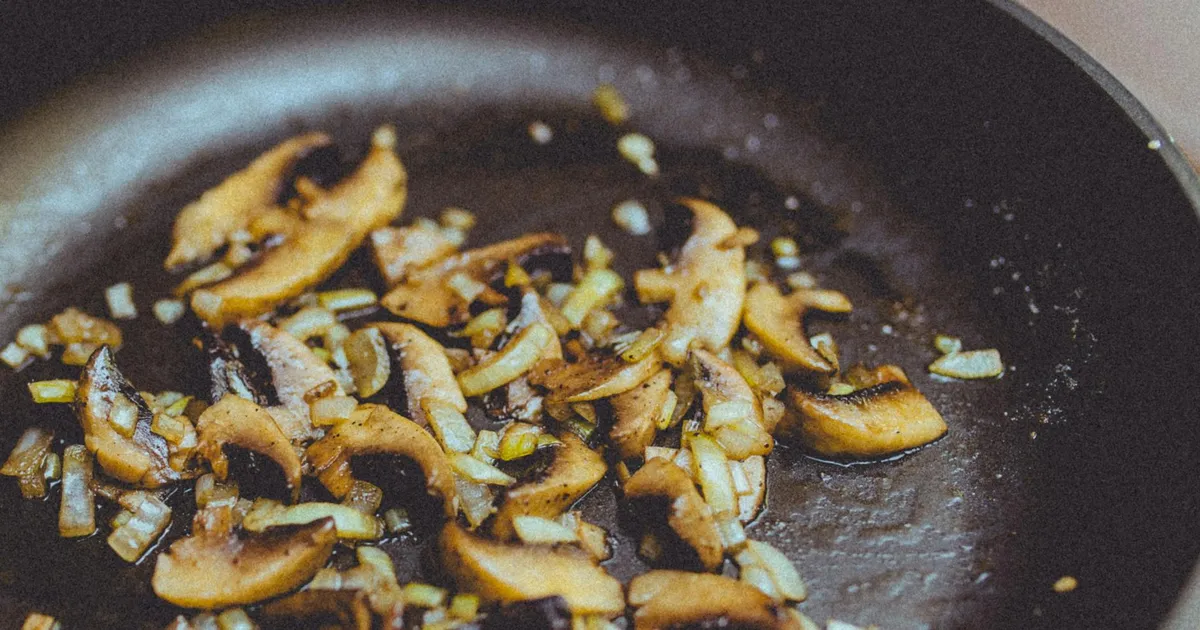 Non Stick Frying Pan Mistakes To Avoid: A Comprehensive Guide