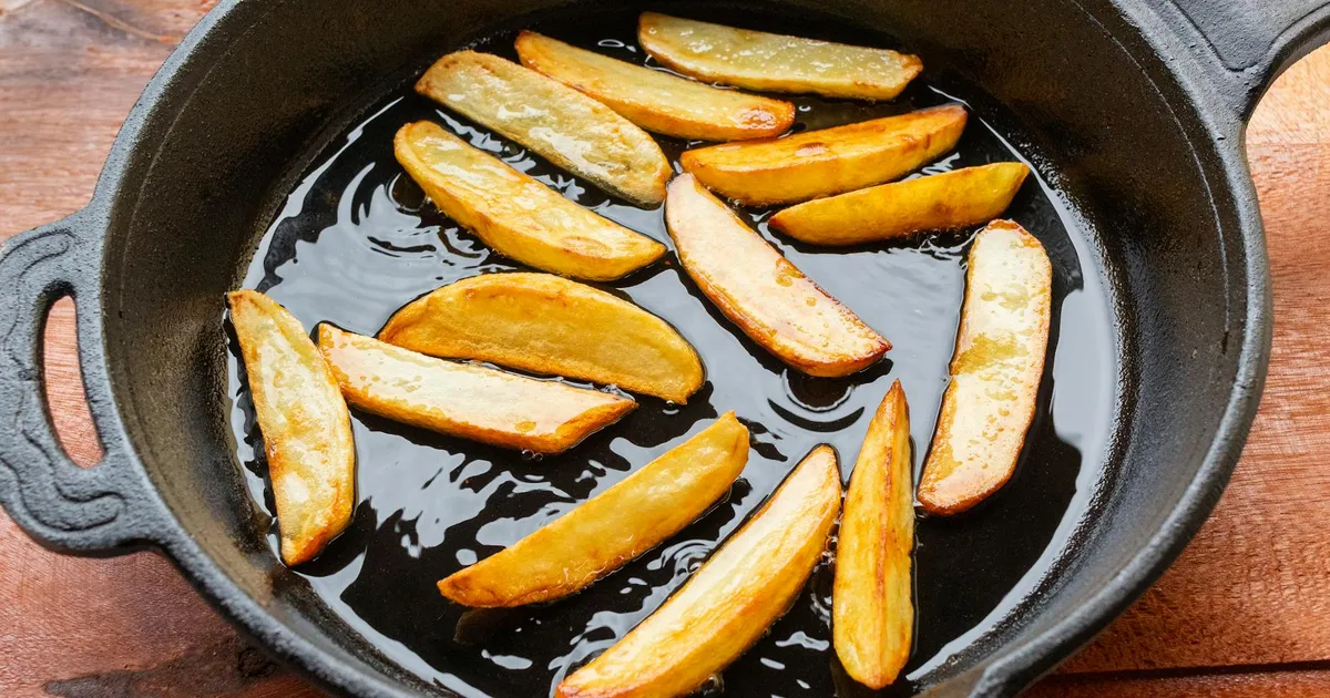 Best Seasoning Oil for Cast Iron Skillets in 2026
