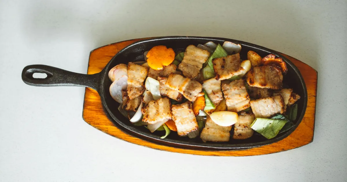Essential Cast Iron Pan Accessories You Need for Optimal Cooking